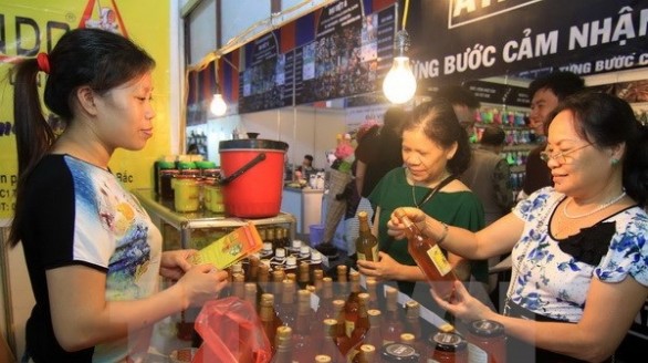 Hội chợ Tháng khuyến mại tại Hà Nội hấp dẫn người tiêu dùng