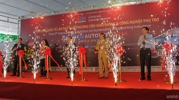 Triển lãm Việt Nam AutoExpo 2016 khai mạc tại Hà Nội