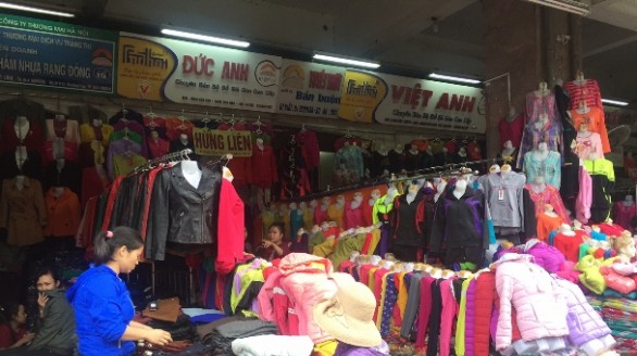 Thị trường thời trang Thu - Đông: Hàng Việt lên ngôi