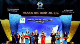 Vinamilk - Thương hiệu sữa duy nhất của Việt Nam 8 năm liền được vinh danh Thương hiệu Quốc gia