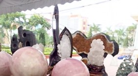 Hội chợ triển lãm đá quý, trang sức đá cảnh, đá nghệ thuật tại Bắc Ninh