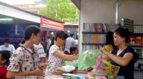 Gần 200 gian hàng tham gia chương trình “Đưa hàng Việt về nông thôn, miền núi”
