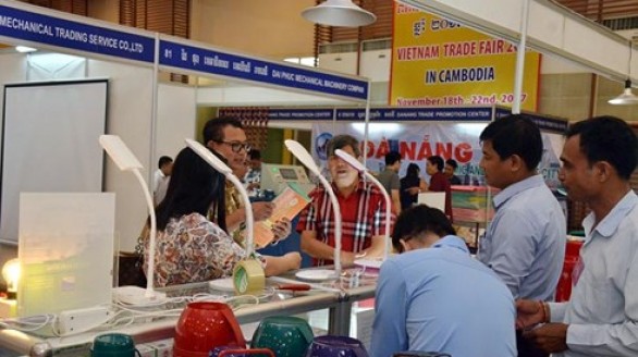 Khai mạc Hội chợ Thương mại Việt Nam 2017 tại Campuchia