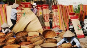 Khai mạc Hội chợ xúc tiến tiêu thụ sản phẩm làng nghề