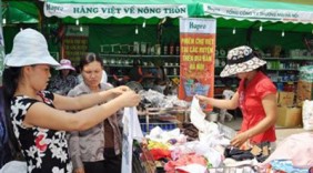 Tổ chức phiên chợ hàng Việt tại các vùng ngoại thành Hà Nội