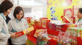 TP. Hồ Chí Minh: Hơn 300 chuyến hàng Tết bình ổn giá đến với công nhân