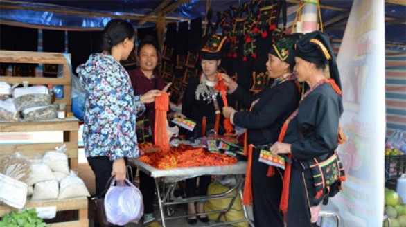 Văn Yên nỗ lực đưa hàng Việt về nông thôn