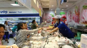 Nhà bán lẻ mạnh tay quảng bá hàng Việt, sức mua tăng cao dịp nghỉ lễ