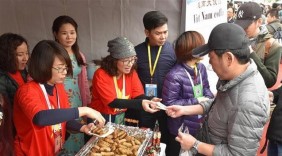 Việt Nam tham dự Hội chợ từ thiện quốc tế tại Trung Quốc
