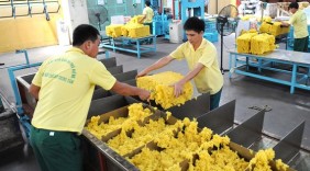 Thị trường ASEAN và Trung Quốc: Còn nhiều dư địa cho hàng Việt