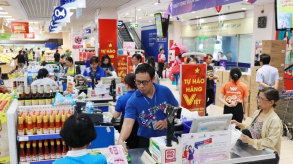 Giảm giá mạnh hơn 30.000 sản phẩm hàng Việt