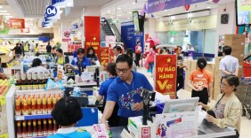 Giảm giá mạnh hơn 30.000 sản phẩm hàng Việt