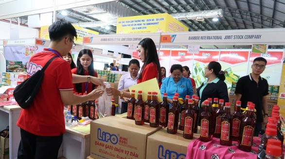 Hàng hóa Việt Nam được lòng người tiêu dùng Lào