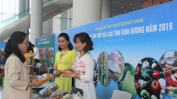 Big C tìm kiếm hàng Việt qua hội nghị kết nối cung cầu mặt hàng nông sản Bình Dương