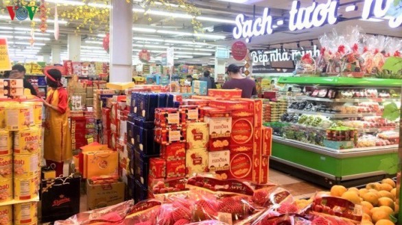 Hàng Việt chiếm lĩnh thị trường tết Canh Tý 2020
