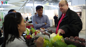 Việt Nam tham gia hội chợ bán buôn các loại hoa quả lớn nhất thế giới