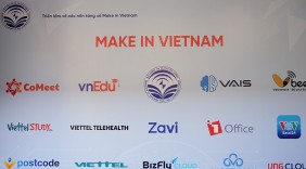 Trình diễn các sản phẩm công nghệ và nền tảng số Make in Vietnam