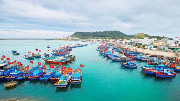 Kinh tế biển và sự phát triển của thương mại Việt Nam