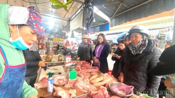 Hải Phòng: Thị trường Tết ổn định, người dân yên tâm mua sắm
