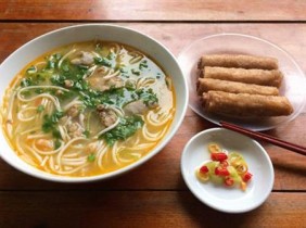 Cháo canh Ba Đồn - Đặc sản vùng cửa Sông Gianh
