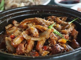 Đặc sản dân dã: Cá hủn hỉn kho tiêu