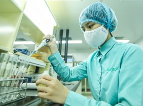 Có cơ hội sản xuất vắcxin ngừa COVID-19 'made in Vietnam'